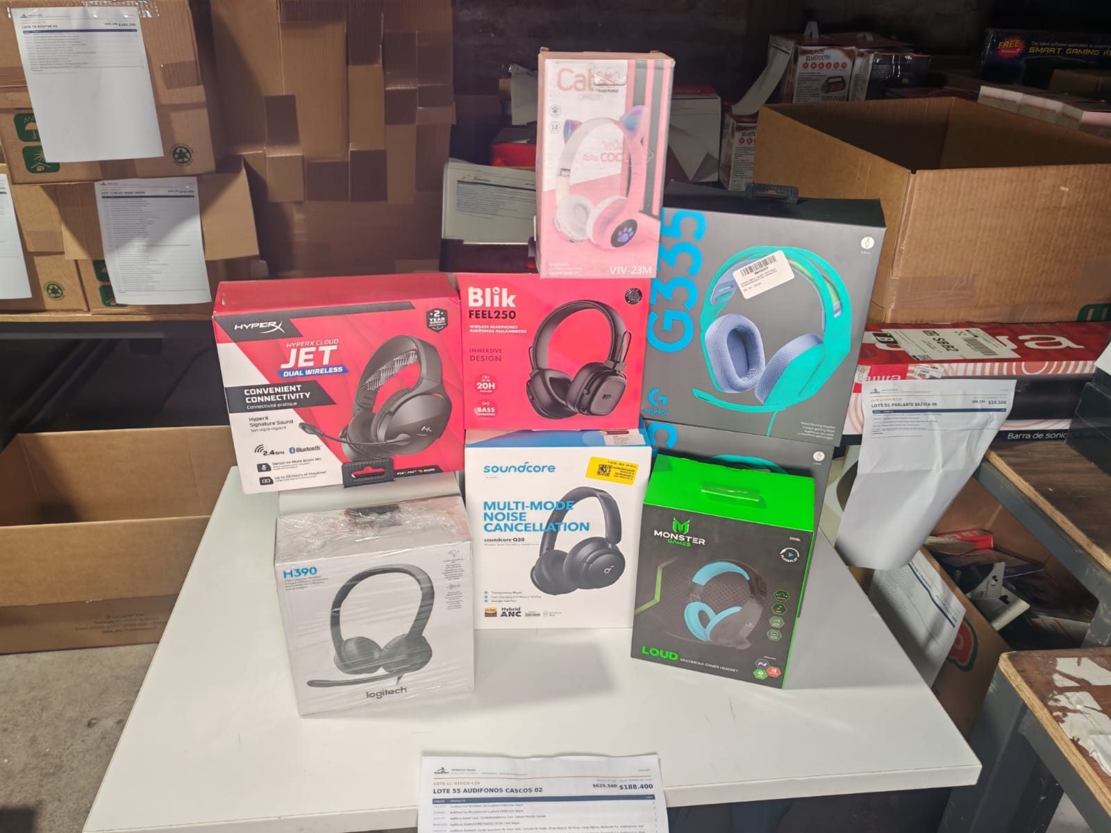LOTE 55 AUDIFONOS CASCOS 02