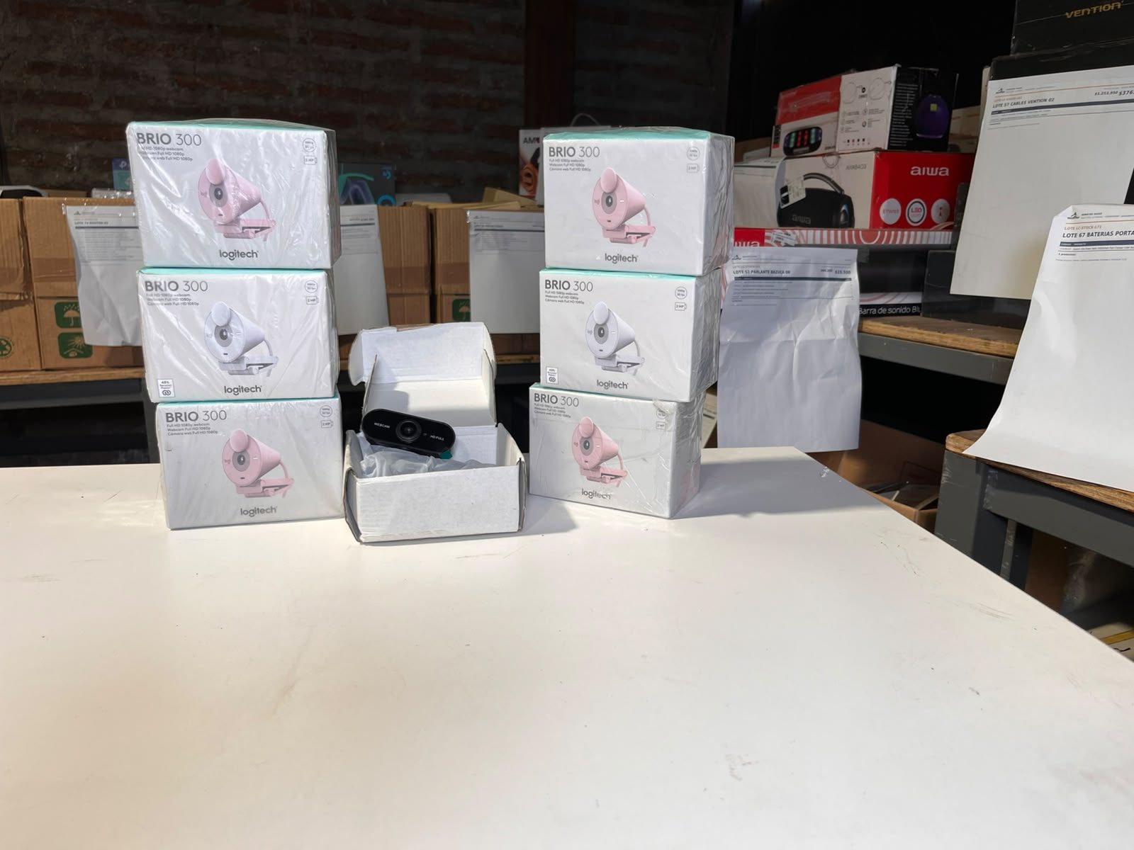 LOTE 125  WEBCAM LOGITECH